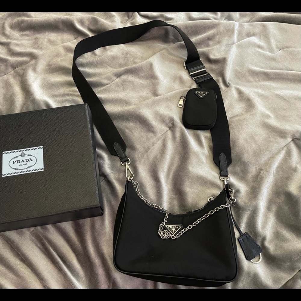 COPY - prada re edition 2005 re nylon bag